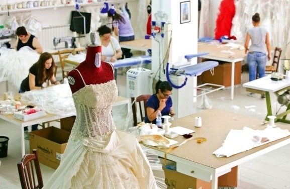 Пошив вечерних и свадебных платьев в Москве