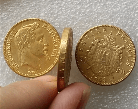  Золочение монет в Москве